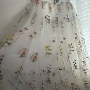 Floral Embroidered White Skirt